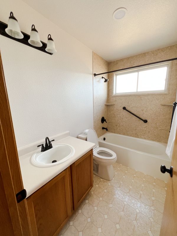 Top Bathroom Remodeling Companies in Colonia, NJ